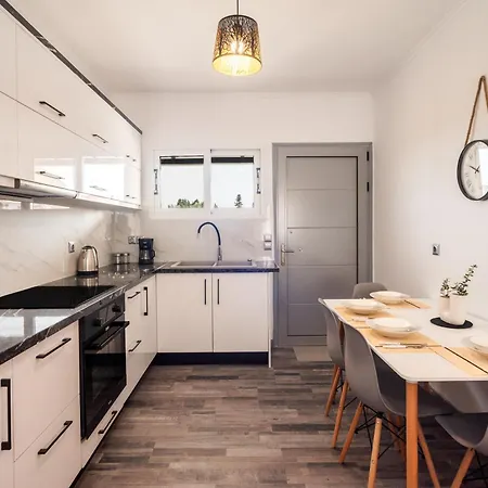 Dimitris House Apartment *
