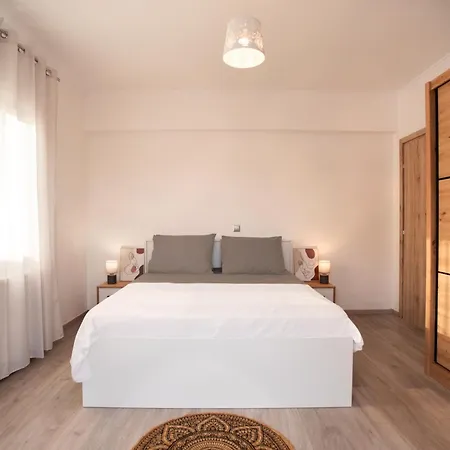 Dimitris House Apartment *